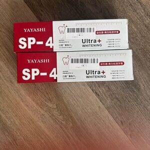 Yayashi Ultra Whitening Toothpaste